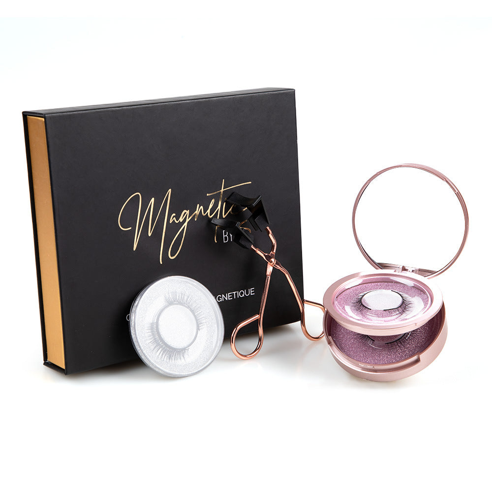 Reusable Magnetic Eyelashes: No Eyeliner Or Glue Needed