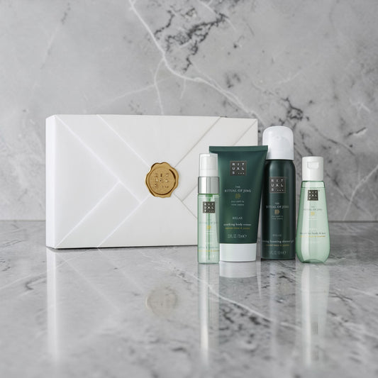 `The Ritual of Jing Gift Set – Small set with foaming shower gel, body cream, dry oil & pillow/body mist.