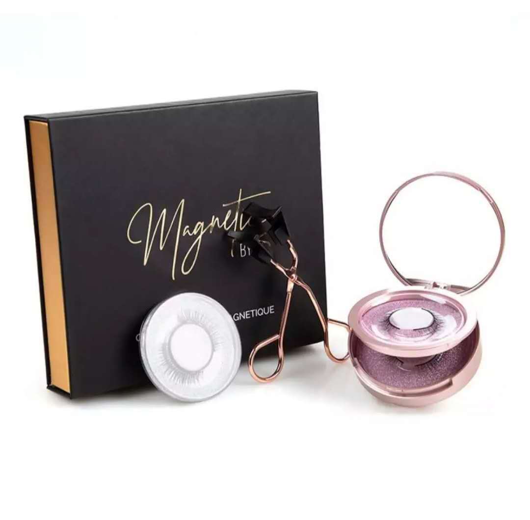 Reusable Magnetic Eyelashes: No Eyeliner Or Glue Needed
